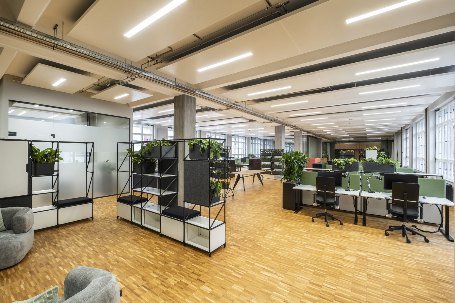 Berlin G212 Musteretage mit Klimadecken