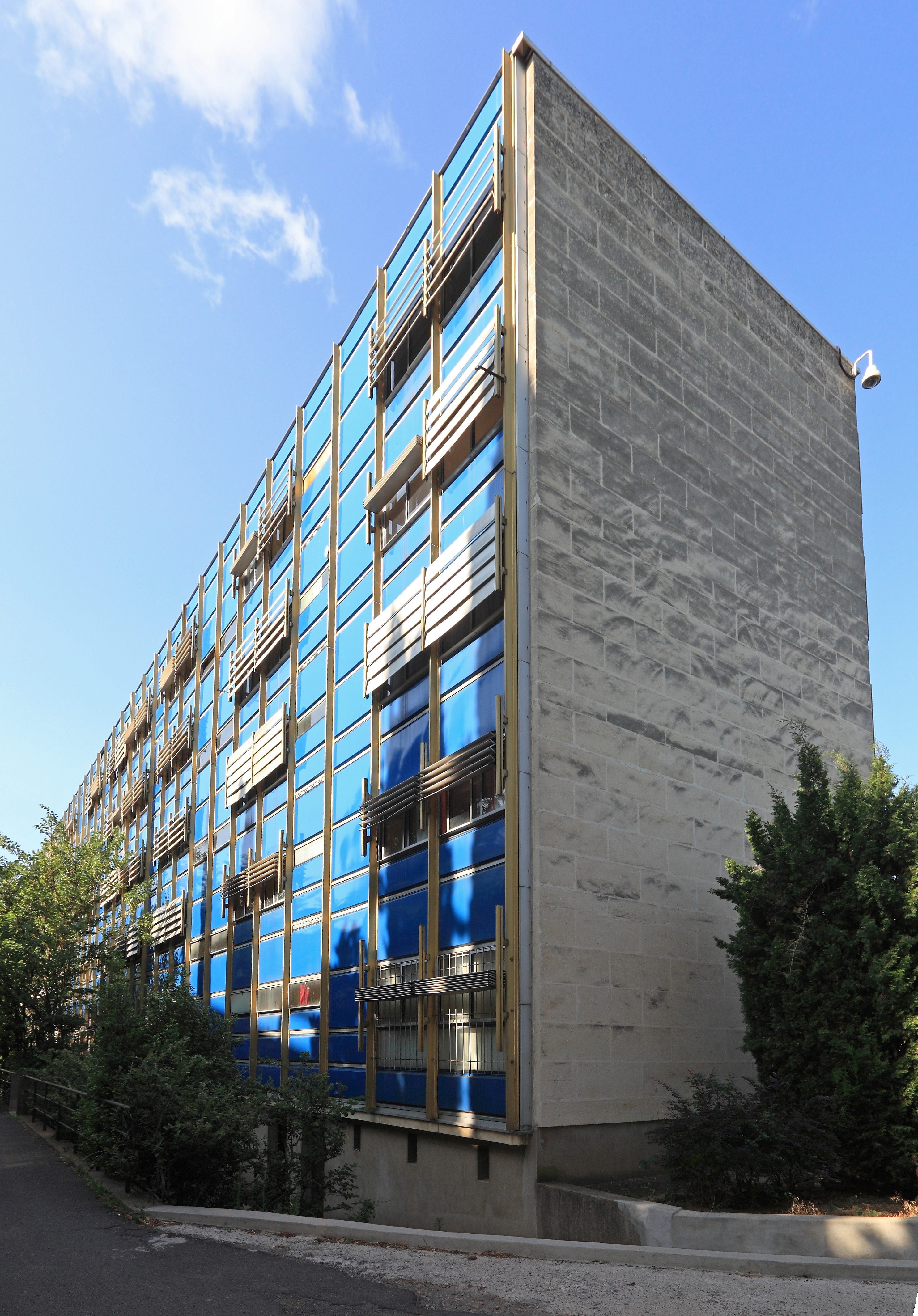 Renovation of a modern architectural school, Lycée Jean Moulin